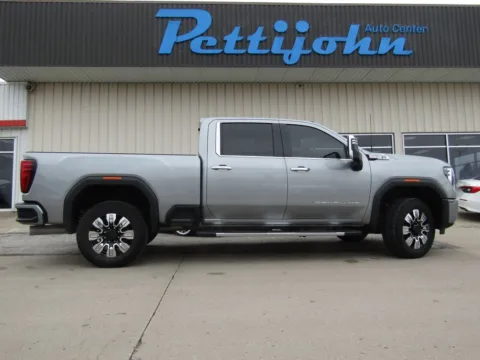 Photos of 2025 GMC Sierra 2500HD Denali for sale in Bethany, MO at Pettijohn Auto Center