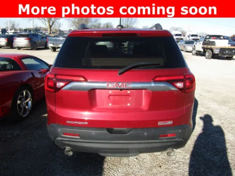 More photos of 2019 GMC Acadia SLT-1 at Pettijohn Auto Center, MO