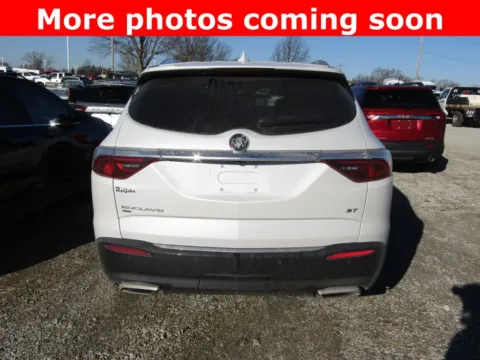More photos of 2024 Buick Enclave Essence at Pettijohn Auto Center, MO