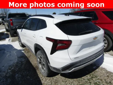 Another view of 2025 Chevrolet Trax LT for sale in Bethany, MO at Pettijohn Auto Center