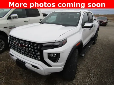 White 2024 GMC Canyon Denali for sale in Bethany, MO