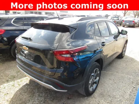 More photos of 2025 Chevrolet Trax LT at Pettijohn Auto Center, MO
