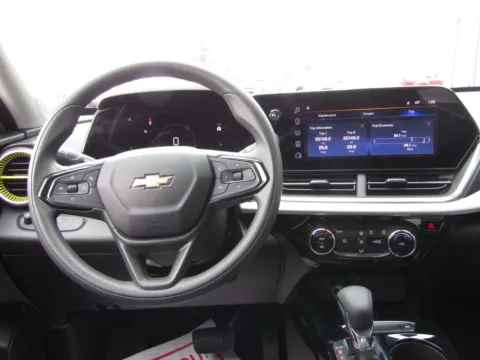 More photos of 2025 Chevrolet Trax LT at Pettijohn Auto Center, MO