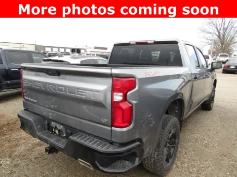 More photos of 2021 Chevrolet Silverado 1500 LT Trail Boss at Pettijohn Auto Center, MO