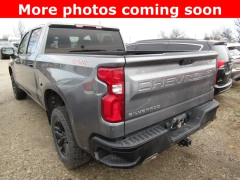 Another view of 2021 Chevrolet Silverado 1500 LT Trail Boss for sale in Bethany, MO at Pettijohn Auto Center