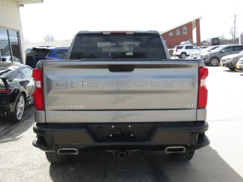 More photos of 2021 Chevrolet Silverado 1500 LT Trail Boss at Pettijohn Auto Center, MO