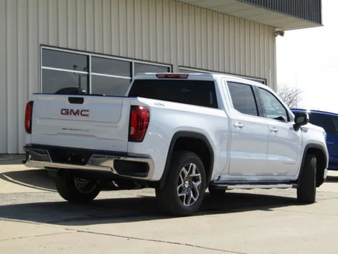 Another view of 2026 GMC Sierra 1500 SLT for sale in Bethany, MO at Pettijohn Auto Center