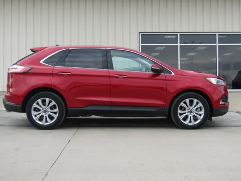 Photos of 2024 Ford Edge Titanium for sale in Bethany, MO at Pettijohn Auto Center