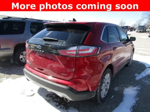 More photos of 2024 Ford Edge Titanium at Pettijohn Auto Center, MO