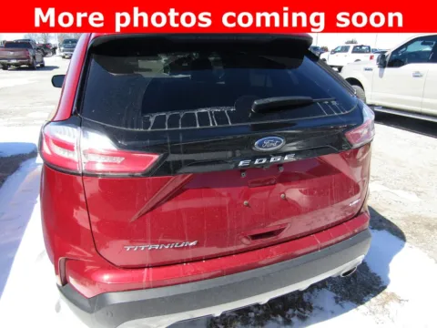More photos of 2024 Ford Edge Titanium at Pettijohn Auto Center, MO