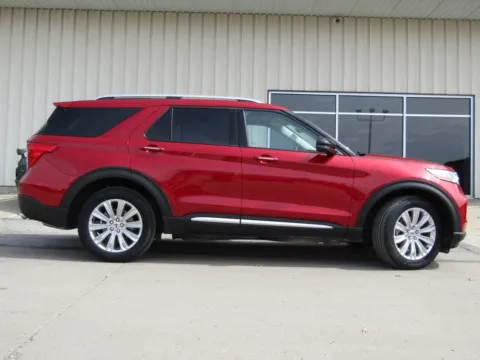 Photos of 2024 Ford Explorer Limited for sale in Bethany, MO at Pettijohn Auto Center