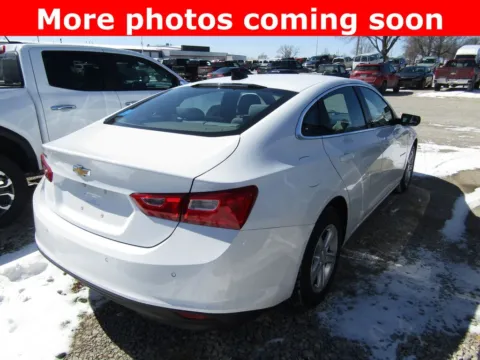 More photos of 2021 Chevrolet Malibu LS at Pettijohn Auto Center, MO