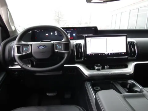 More photos of 2026 Ford Expedition Platinum at Pettijohn Auto Center, MO