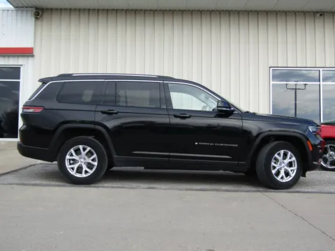 Photos of 2021 Jeep Grand Cherokee L Limited for sale in Bethany, MO at Pettijohn Auto Center