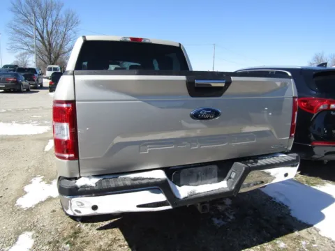 More photos of 2018 Ford F-150 XLT at Pettijohn Auto Center, MO