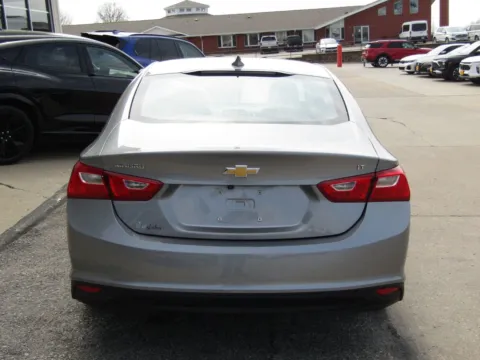 More photos of 2023 Chevrolet Malibu LT at Pettijohn Auto Center, MO