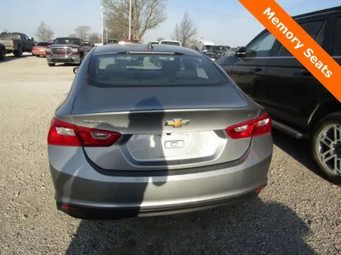 More photos of 2023 Chevrolet Malibu LT at Pettijohn Auto Center, MO
