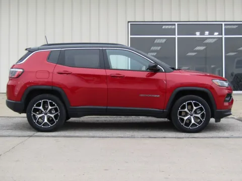 Photos of 2025 Jeep Compass Limited for sale in Bethany, MO at Pettijohn Auto Center
