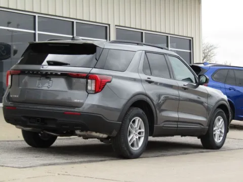 Another view of 2026 Ford Explorer Active for sale in Bethany, MO at Pettijohn Auto Center