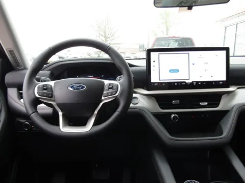 More photos of 2026 Ford Explorer Active at Pettijohn Auto Center, MO