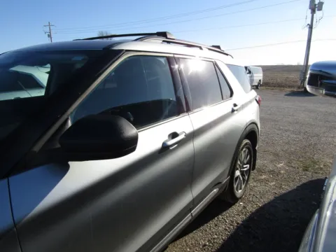 Photos of 2025 Ford Explorer Active for sale in Bethany, MO at Pettijohn Auto Center