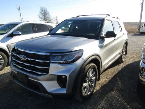 Silver 2025 Ford Explorer Active for sale in Bethany, MO