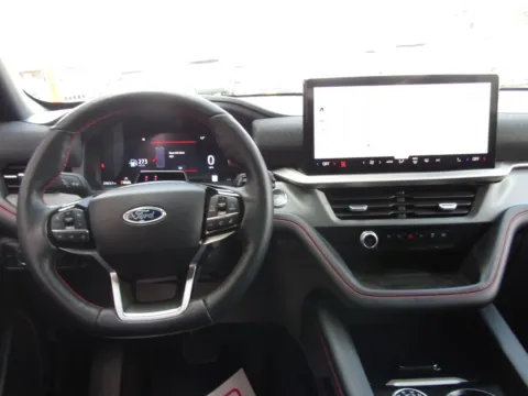 More photos of 2025 Ford Explorer ST-Line at Pettijohn Auto Center, MO