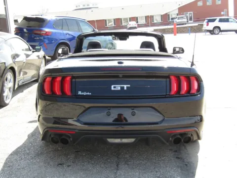 More photos of 2022 Ford Mustang GT Premium at Pettijohn Auto Center, MO