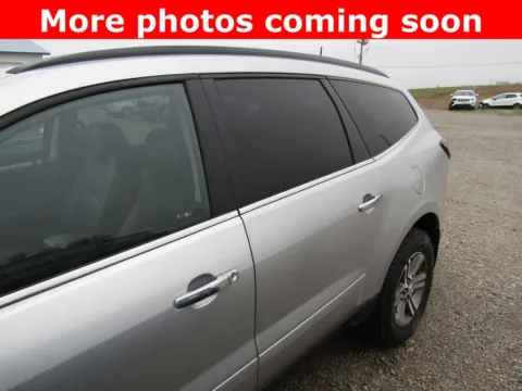 Photos of 2016 Chevrolet Traverse 2LT for sale in Bethany, MO at Pettijohn Auto Center