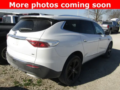 More photos of 2024 Buick Enclave Essence at Pettijohn Auto Center, MO