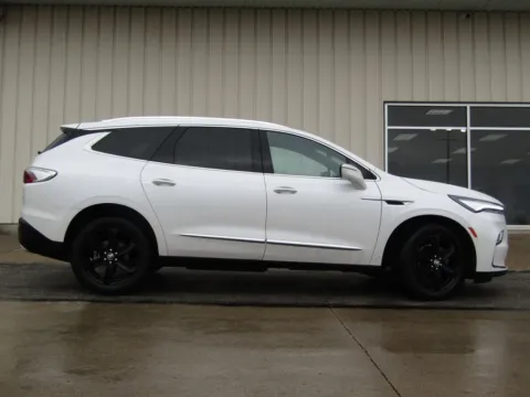 Photos of 2024 Buick Enclave Essence for sale in Bethany, MO at Pettijohn Auto Center