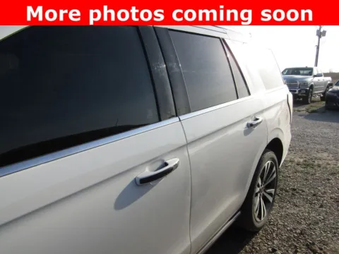 Photos of 2020 Ford Expedition Limited for sale in Bethany, MO at Pettijohn Auto Center