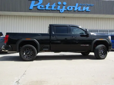 Photos of 2020 GMC Sierra 2500HD AT4 for sale in Bethany, MO at Pettijohn Auto Center