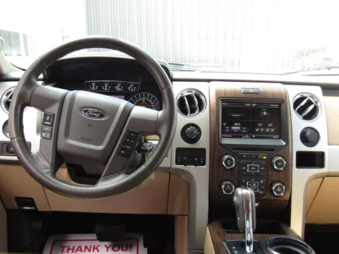 More photos of 2014 Ford F-150 Lariat at Pettijohn Auto Center, MO