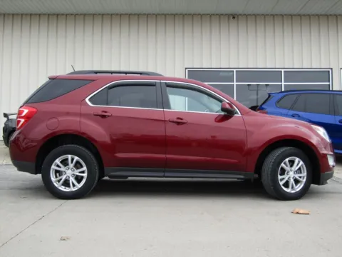Photos of 2017 Chevrolet Equinox LT for sale in Bethany, MO at Pettijohn Auto Center