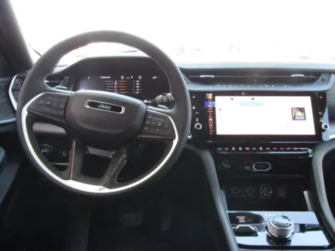 More photos of 2026 Jeep Grand Cherokee L Laredo at Pettijohn Auto Center, MO