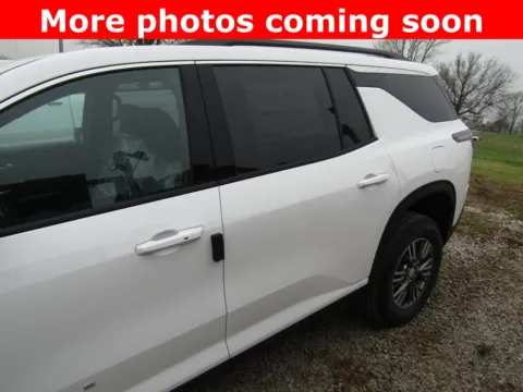 Photos of 2026 Chevrolet Traverse LT for sale in Bethany, MO at Pettijohn Auto Center