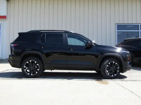 Photos of 2026 Chevrolet Equinox RS for sale in Bethany, MO at Pettijohn Auto Center