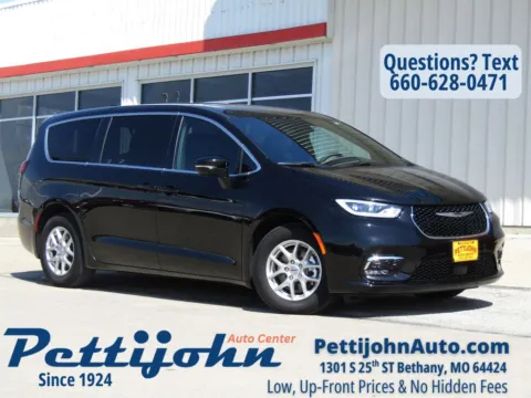 Black 2025 Chrysler Pacifica Select for sale in Bethany, MO