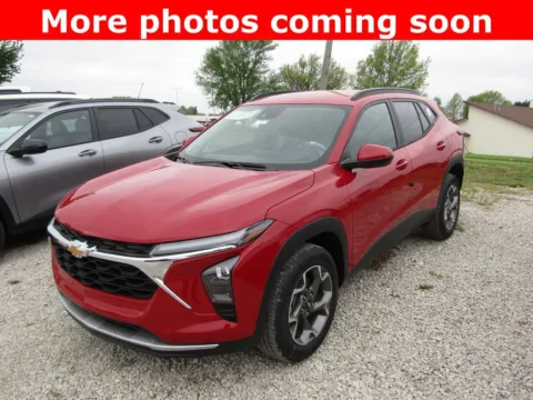 Red 2026 Chevrolet Trax LT for sale in Bethany, MO