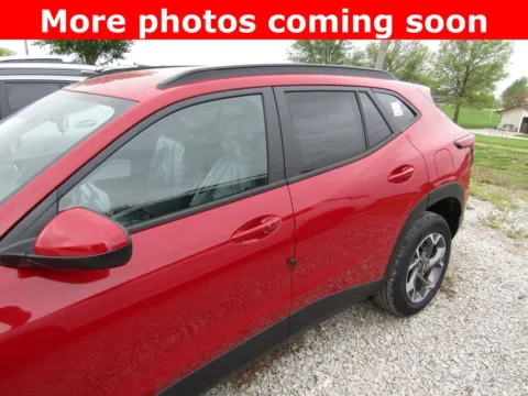 Photos of 2026 Chevrolet Trax LT for sale in Bethany, MO at Pettijohn Auto Center