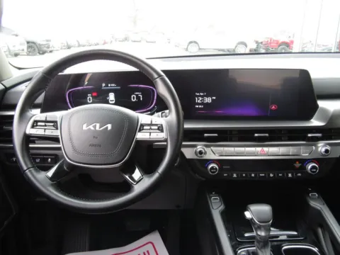 More photos of 2025 Kia Telluride S at Pettijohn Auto Center, MO