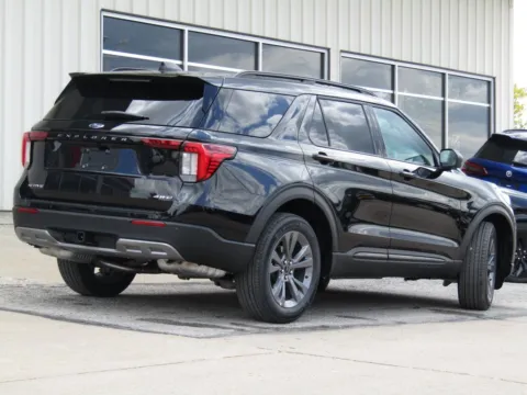 Another view of 2026 Ford Explorer Active for sale in Bethany, MO at Pettijohn Auto Center