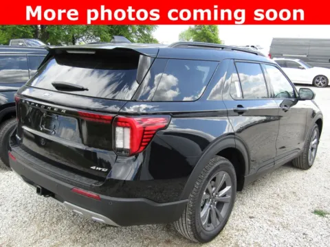 More photos of 2026 Ford Explorer Active at Pettijohn Auto Center, MO
