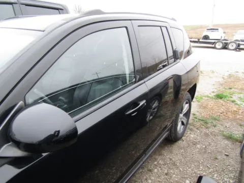 Photos of 2017 Jeep Compass High Altitude for sale in Bethany, MO at Pettijohn Auto Center