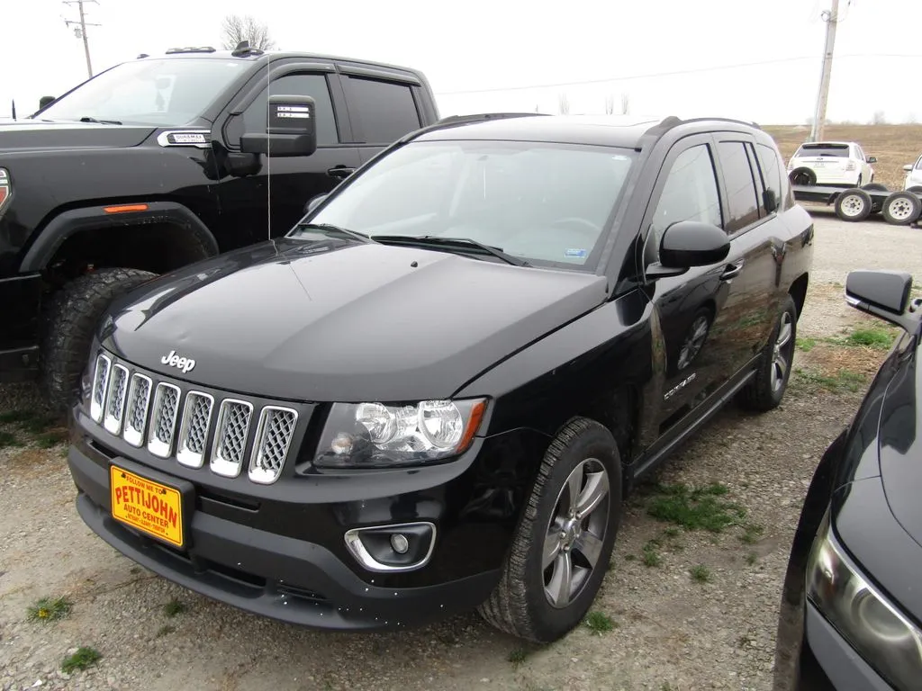 Black 2017 Jeep Compass High Altitude for sale in Bethany, MO