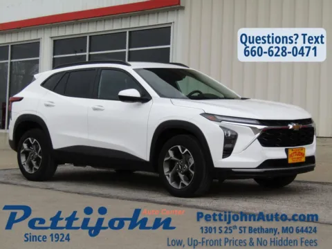 White 2025 Chevrolet Trax LT for sale in Bethany, MO