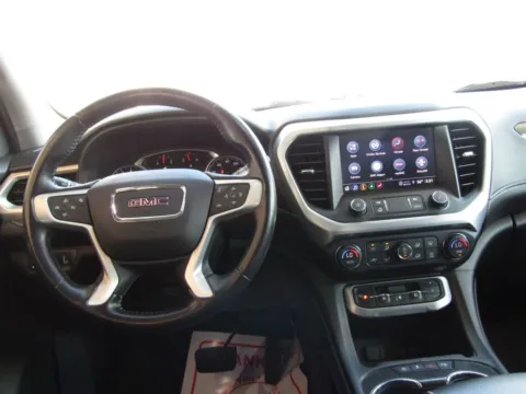 More photos of 2021 GMC Acadia SLT at Pettijohn Auto Center, MO