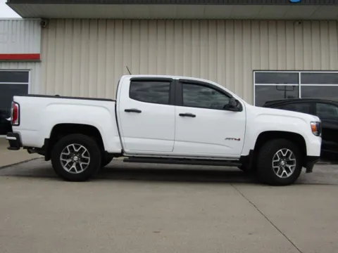 Photos of 2022 GMC Canyon AT4 w/Leather for sale in Bethany, MO at Pettijohn Auto Center