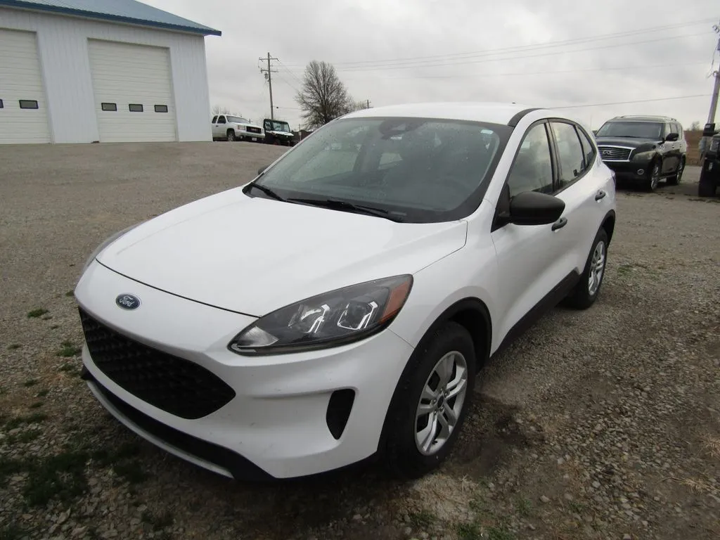 White 2020 Ford Escape S for sale in Bethany, MO